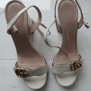 Gucci Leather Mid-Heel Sandal Cream Size 39